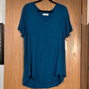 Zenana Outfitters Teal V-Neck Short Sleeve Top